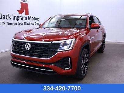 New 2025 Volkswagen Atlas Cross Sport SEL Premium R-Line