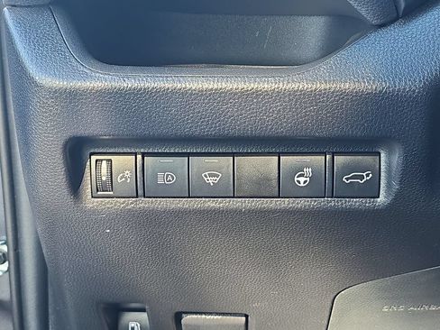 Used 2021 Toyota RAV4 XSE AWD/4WD image 29