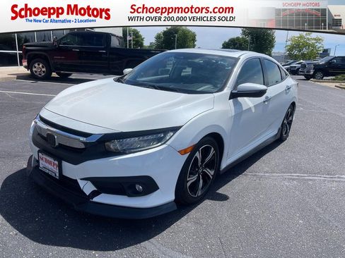 Used 2017 Honda Civic Touring image 1