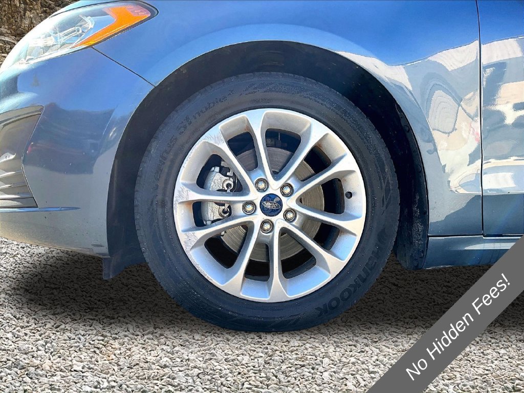 Used 2019 Ford Fusion SE FWD image 9