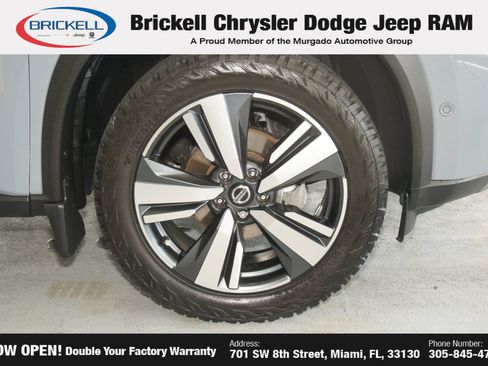 Used 2021 Nissan Rogue Platinum FWD image 40