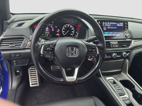 Used 2022 Honda Accord Sport image 5