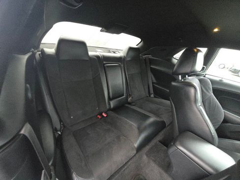 Used 2015 Dodge Challenger R/T Plus image 13