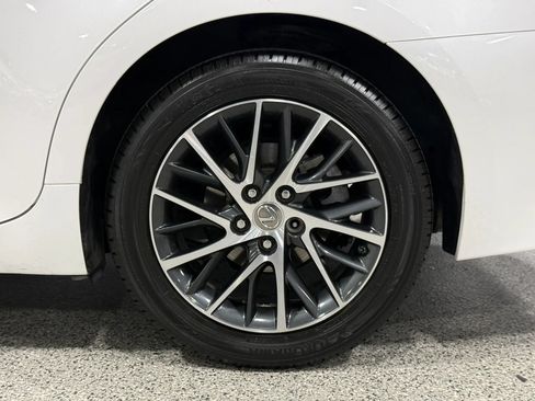 Used 2016 Lexus ES 350 w/ Premium Package w/Wood Trim FWD image 69