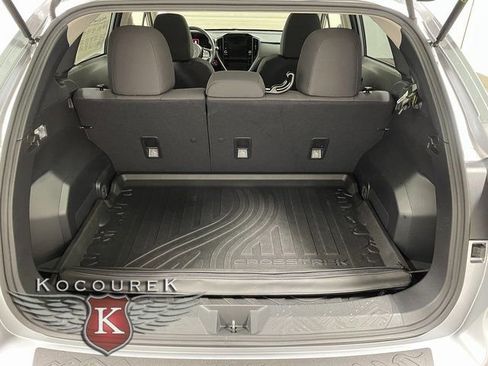 Used 2025 Subaru Crosstrek 2.0i Premium image 24