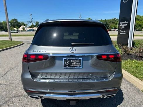 Used 2026 Mercedes-Benz GLS 450 4MATIC image 4