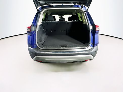 Used 2023 Nissan Rogue SV FWD image 29