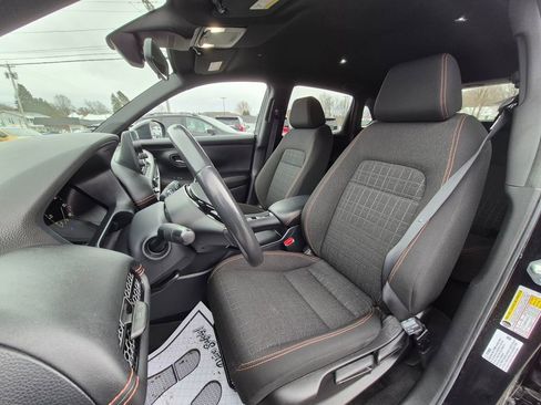 Used 2023 Honda HR-V Sport image 12