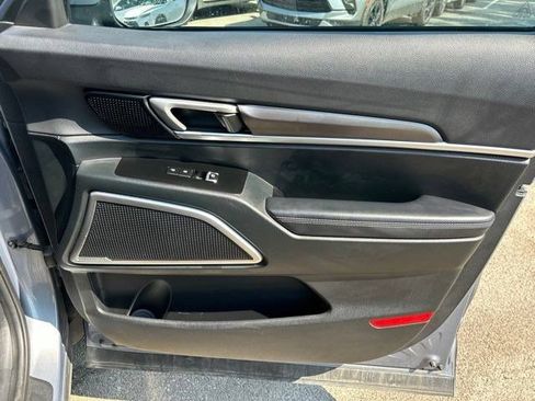 Used 2025 Kia Telluride S FWD image 58