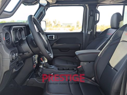New 2026 Jeep Gladiator Rubicon w/ Safety Group AWD/4WD image 22