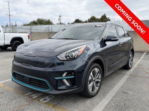 Used 2021 Kia Niro EX FWD image 3