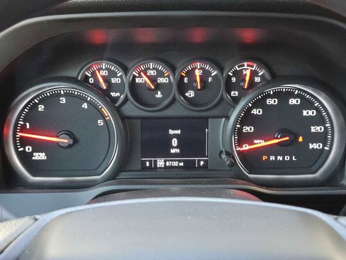 Certified 2024 Chevrolet Silverado 2500 Custom w/ Custom Value Package image 17