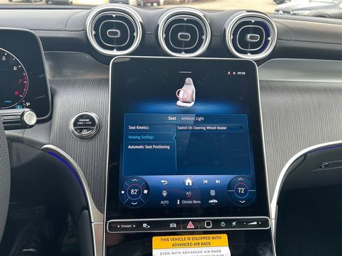 New 2026 Mercedes-Benz GLC 300 4MATIC image 12