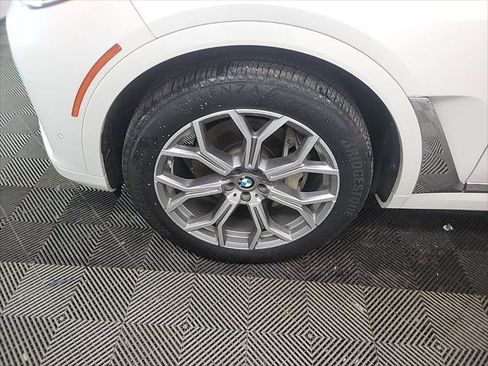 Used 2019 BMW X7 xDrive50i AWD/4WD image 11