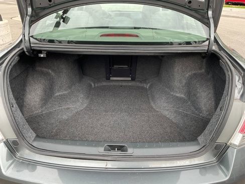 Used 2011 Honda Accord LX image 28