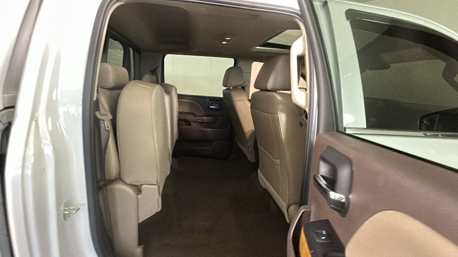 Used 2017 GMC Sierra 1500 SLT AWD/4WD image 34