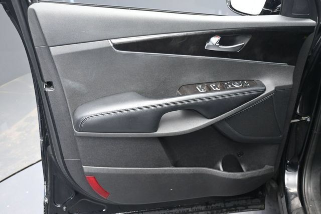 Used 2018 Kia Sorento EX AWD/4WD image 10