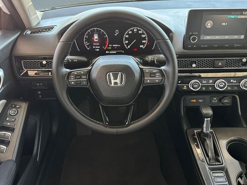 Certified 2023 Honda Civic EX image 29