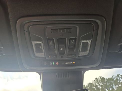 New 2026 GMC Sierra 1500 AT4 w/ AT4 Premium Package AWD/4WD image 17