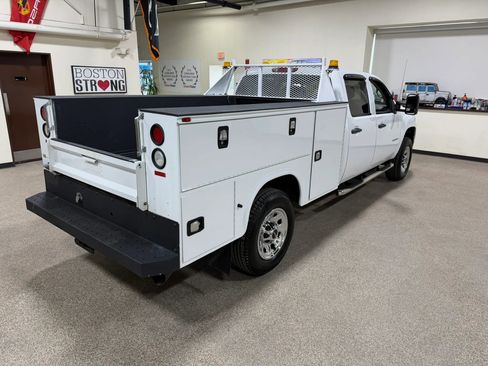Used 2014 GMC Sierra 3500 W/T w/ Snow Plow Prep Package AWD/4WD image 8
