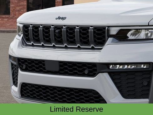 New 2026 Jeep Grand Cherokee Limited image 12
