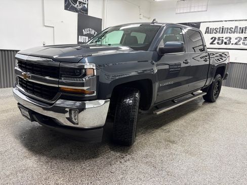 Used 2018 Chevrolet Silverado 1500 LT w/ All Star Edition AWD/4WD image 6