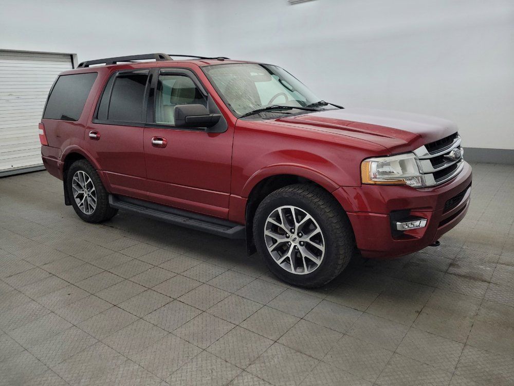 Used 2017 Ford Expedition XLT w/ Equipment Group 202A AWD/4WD image 11