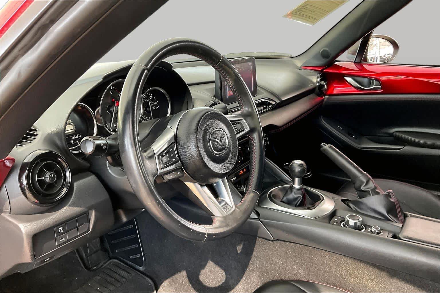 Used 2018 MAZDA MX-5 Miata RF Club w/ Brembo/BBS Package RWD image 18