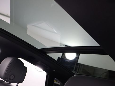 Used 2024 Audi SQ5 Premium Plus w/ Premium Plus Package image 9