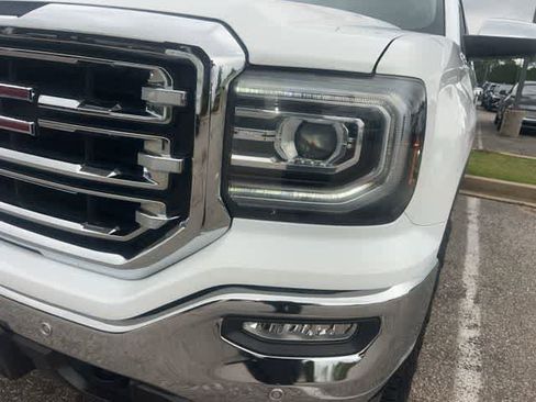 Used 2018 GMC Sierra 1500 SLT AWD/4WD image 2