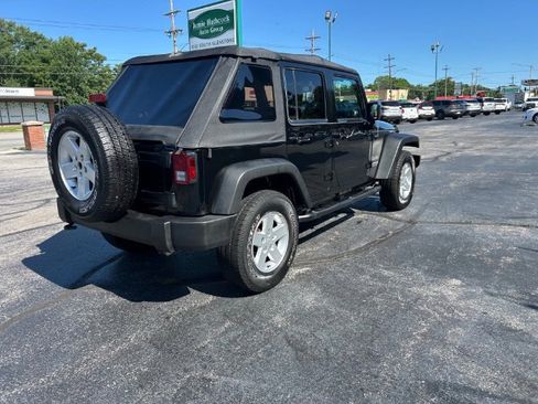 Used 2016 Jeep Wrangler Unlimited Sport w/ Quick Order Package 24S AWD/4WD image 5