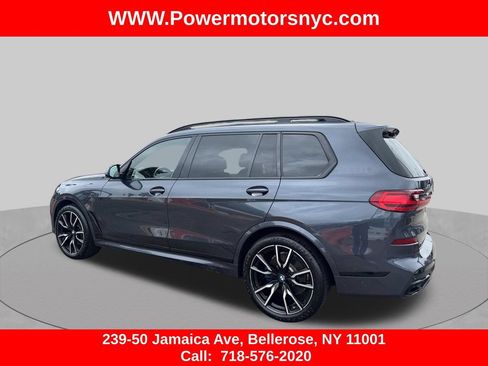 Used 2022 BMW X7 xDrive40i w/ M Sport Package AWD/4WD image 3