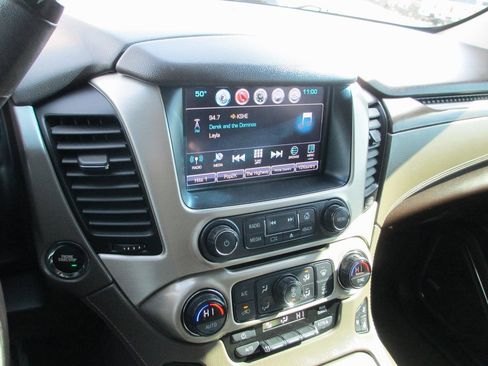 Used 2018 GMC Yukon XL Denali w/ Denali Ultimate Package image 29