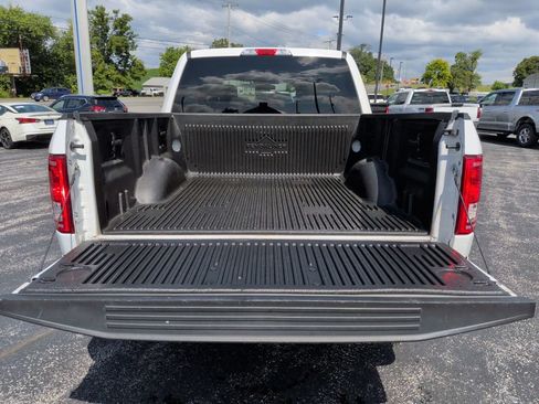 Used 2015 Ford F150 XLT AWD/4WD image 29