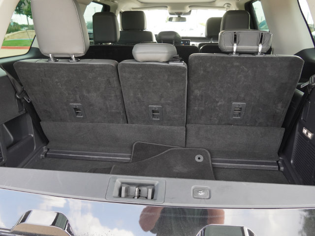 Used 2025 Ford Expedition Active AWD/4WD image 12