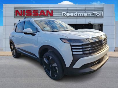 New 2025 Nissan Kicks SR w/ Illumination Package