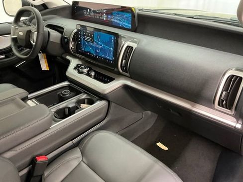 New 2026 Ford Expedition Active AWD/4WD image 20
