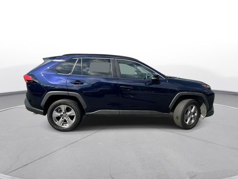 Used 2023 Toyota RAV4 XLE w/ Convenience Package FWD image 5