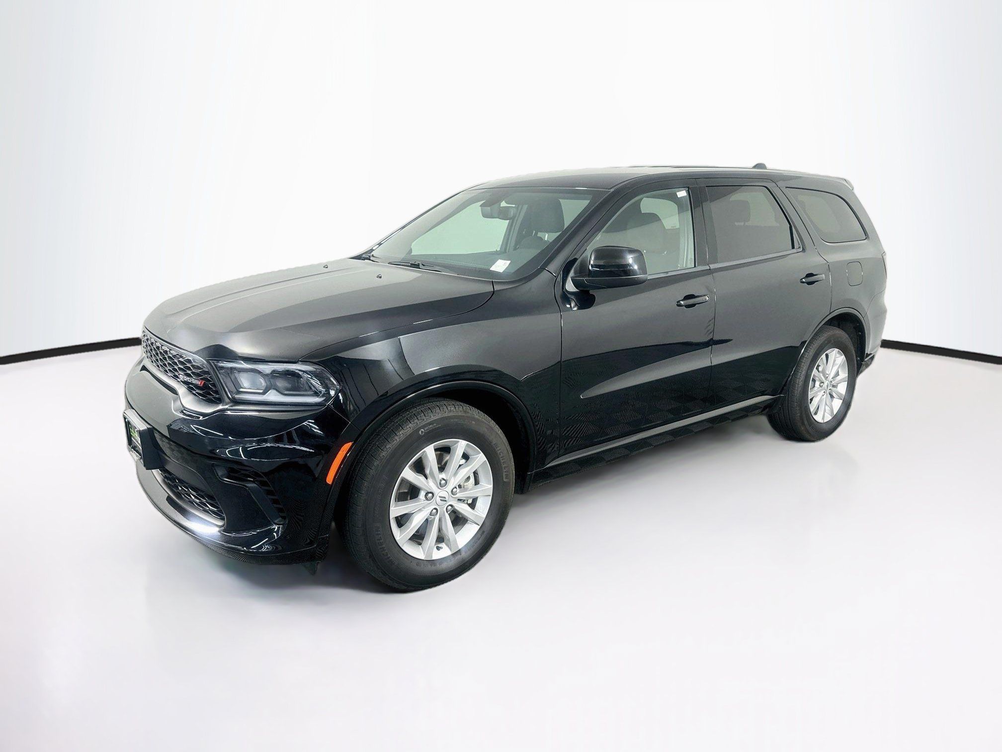 Used 2025 Dodge Durango GT RWD image 3