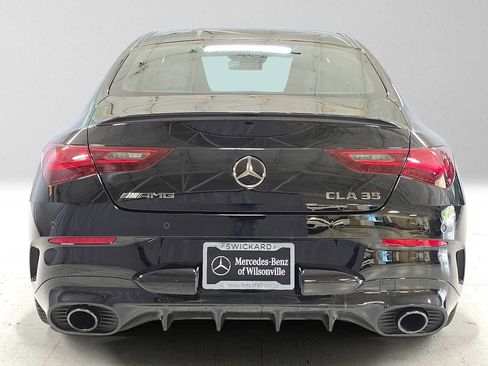 Used 2024 Mercedes-Benz CLA 35 AMG 4MATIC image 4