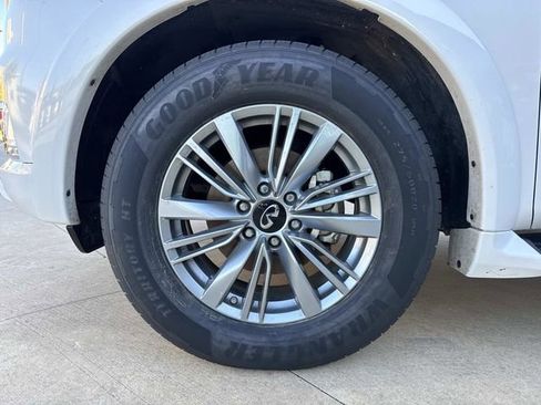 Used 2024 INFINITI QX80 Luxe image 5