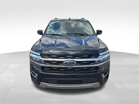 Used 2024 Ford Expedition Limited AWD/4WD image 8