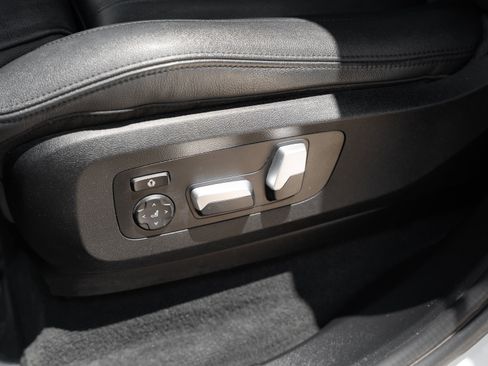 Used 2021 BMW X5 xDrive40i w/ Convenience Package AWD/4WD image 21