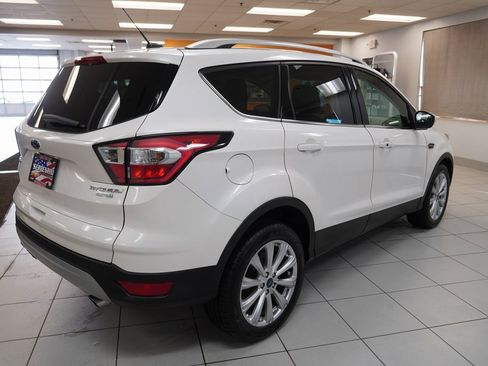 Used 2017 Ford Escape Titanium image 13