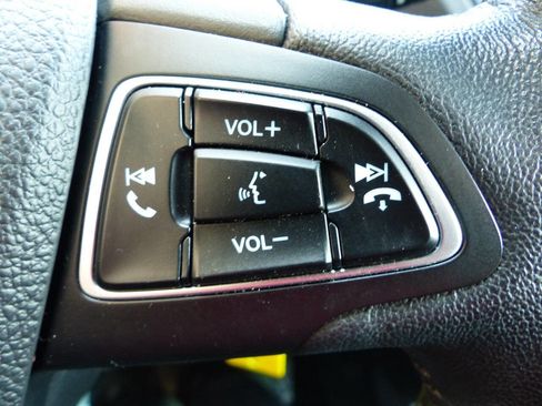 Used 2018 Ford Escape SEL image 24