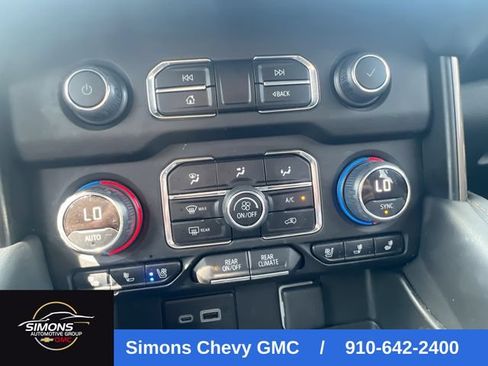 Used 2024 Chevrolet Tahoe High Country AWD/4WD image 19