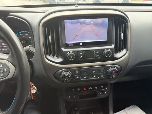 Used 2019 Chevrolet Colorado Z71 image 13