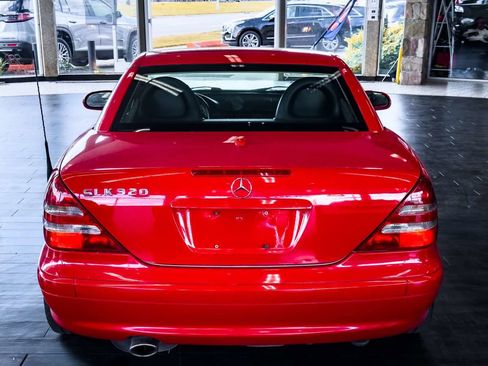 Used 2002 Mercedes-Benz SLK 320 image 13