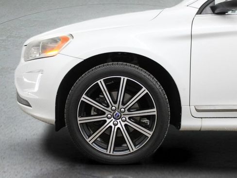 Used 2017 Volvo XC60 T6 Inscription w/ Advanced Package AWD/4WD image 6