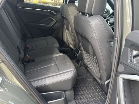 Used 2025 Audi Q3 2.0T Premium w/ Convenience Package image 15